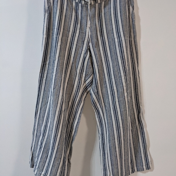 Rainbow Footstool Sealed - We Build Custom Foot Stools! - Picture 13 of 16